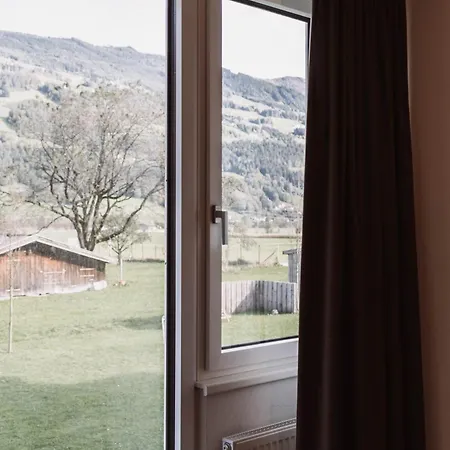 Lebe'schlitters - Ferienapartmenthaus Im Zillertal