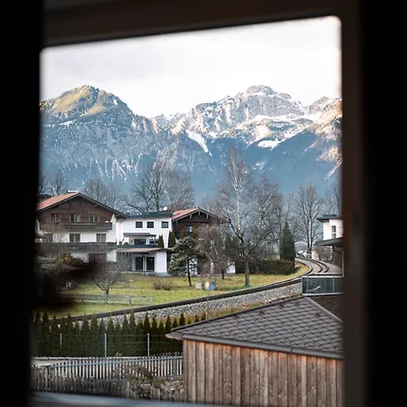 Lebe'schlitters - Ferienapartmenthaus Im Zillertal Διαμέρισμα