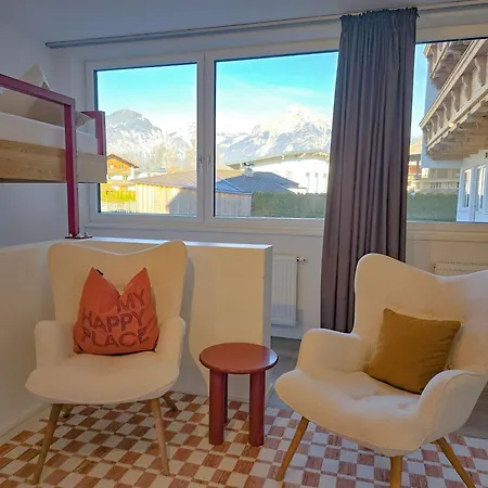 Lebe'schlitters - Ferienapartmenthaus Im Zillertal Διαμέρισμα *