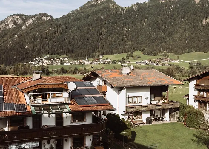 Lebe'schlitters - Ferienapartmenthaus Im Zillertal