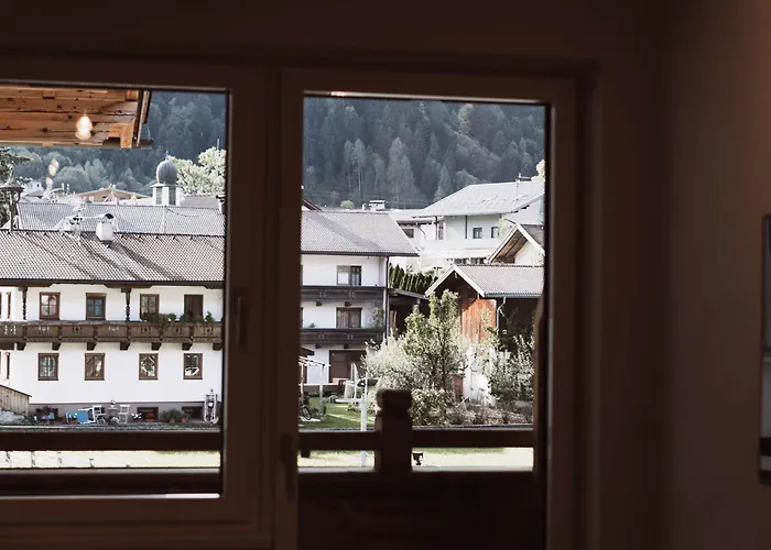 Lebe'schlitters - Ferienapartmenthaus Im Zillertal *